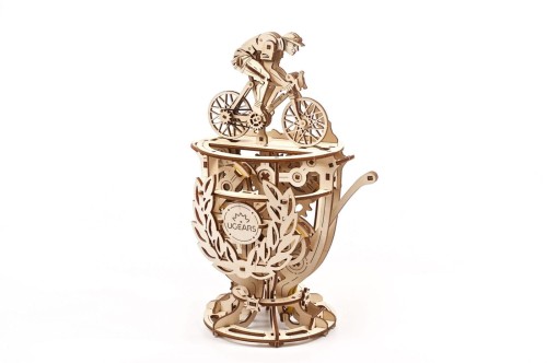 00ea8e0e1b66ab9132a5d90ef2332510