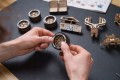 Puzzle-3d-Wyscigowka-UGT-24-Enduro-Ugears-model-samochodu-do-skladania-Waga-produktu-z-opakowaniem-jednostkowym-1-39-kg.jpg
